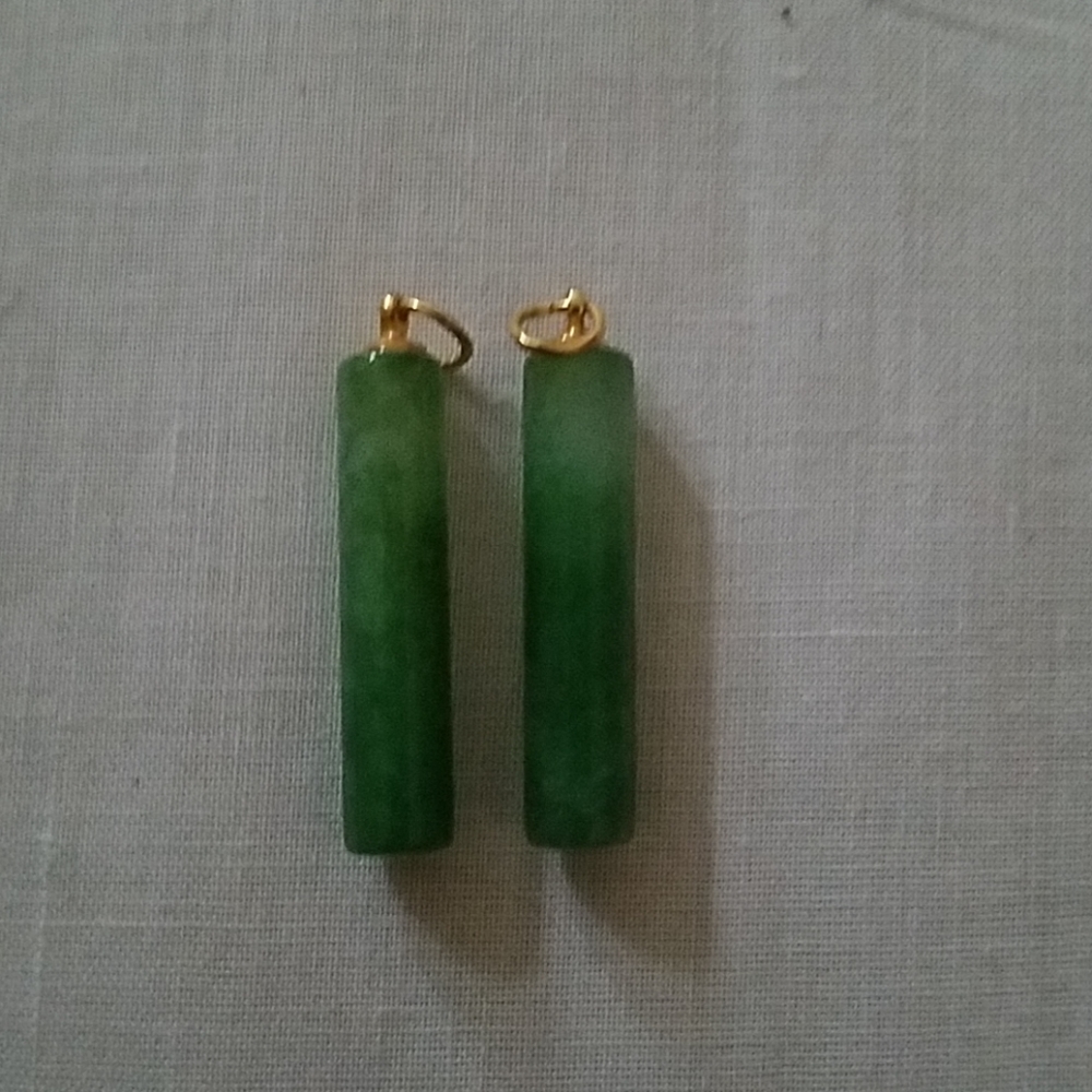 Jade pendent